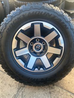 Toyota 4 Runner Tacoma Tundra wheels rims tires