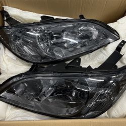 04-05 Honda Civic 2dr/4dr Smoked Headlights 