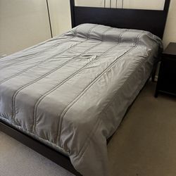 Only $200 For Bed, Dresser, And Nightstand 