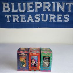 🌈 Disney’s Pocahontas – “Colors of the Wind” Collector Cup Set (1995)