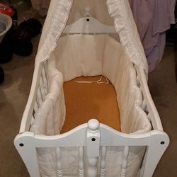 Bassinet 
