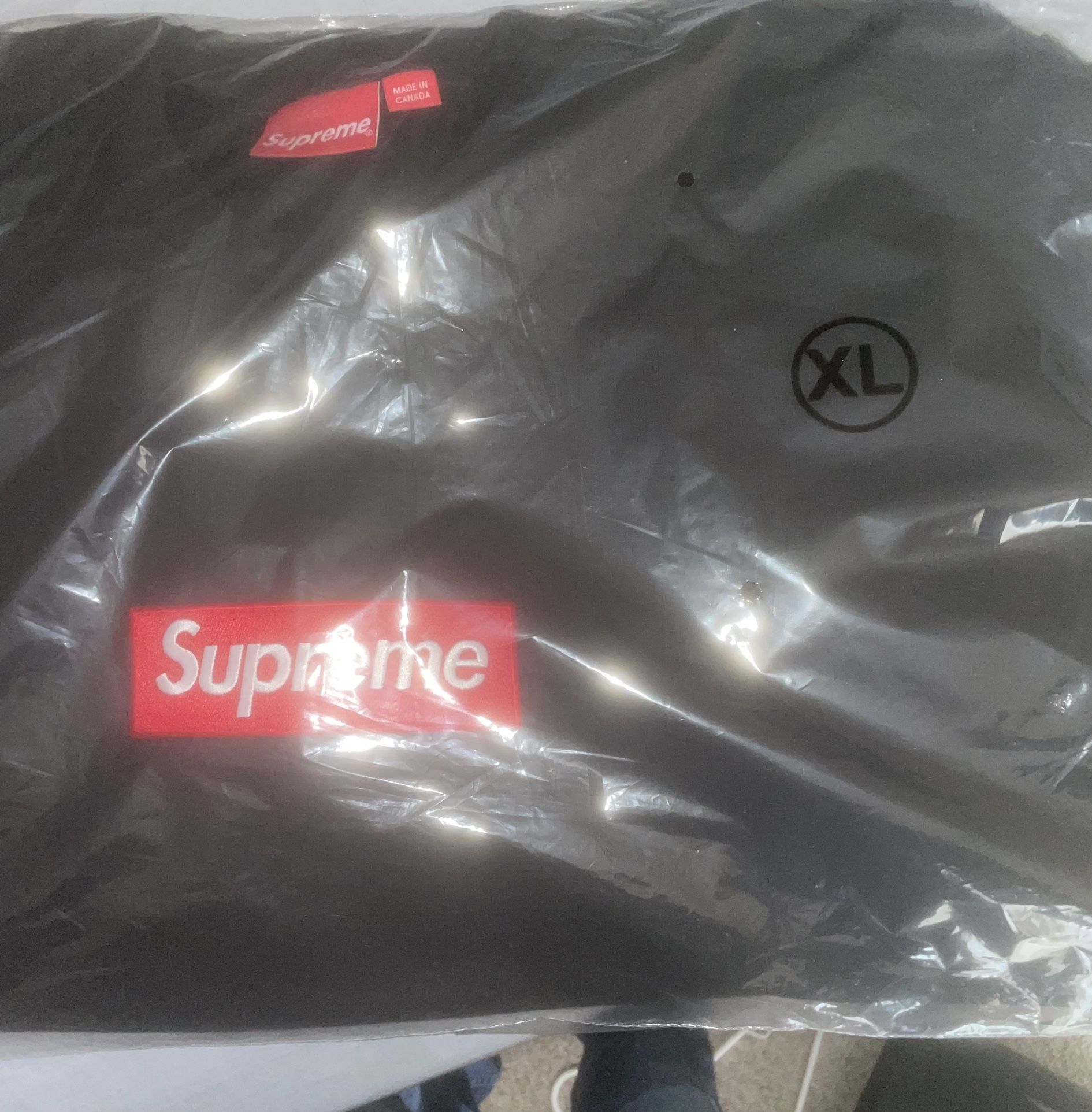 Supreme Crewneck 2022