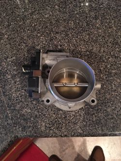 GM truck SUV throttle body