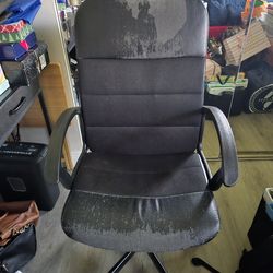 Desk chair