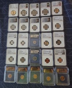 25 graded coins
