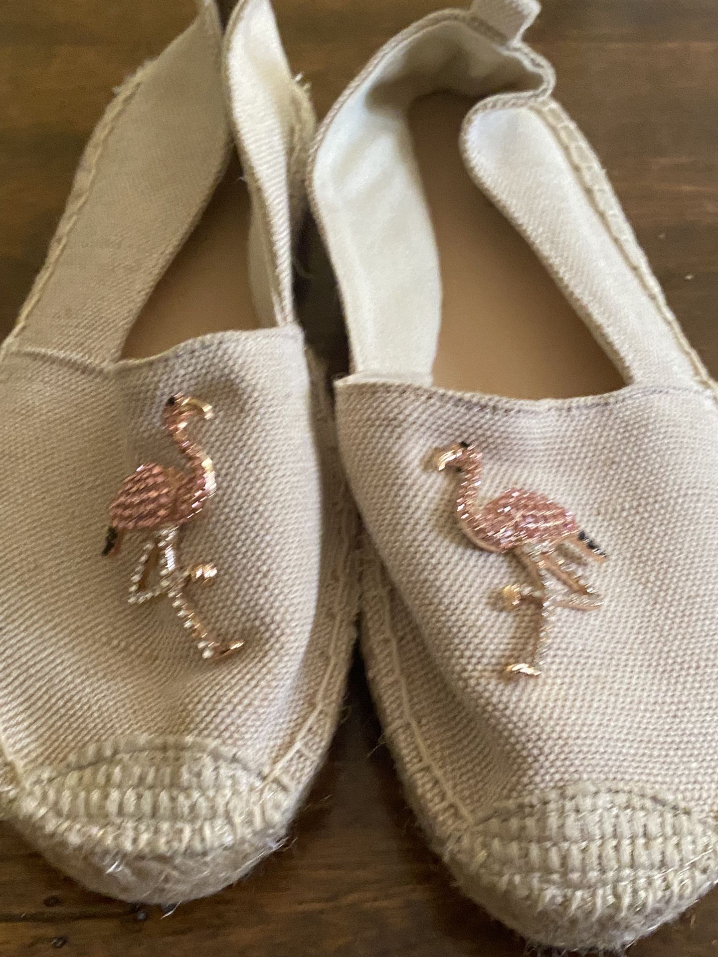 New Size 8 Rhinestone Flamingo Flats