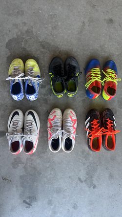 Soccer cleats