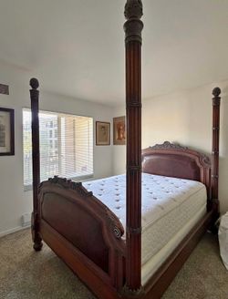 Drexel Heritage “Legacy” Queen 4-Poster Bed Frame – Solid Wood w/ Leather Upholstery