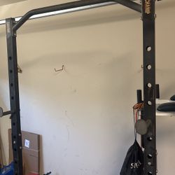 squat rack