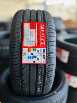 225 40 18 New set of tires