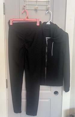 Women’s Activewear Set of 2 pieces. 🌷