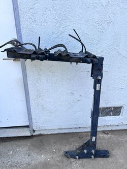 Hitch-Mounted Bicycle Rack