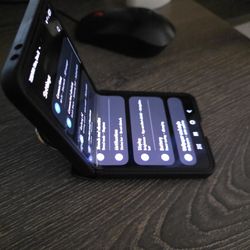 Samsung Flip 7 Phone