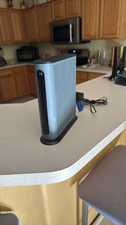 Motorola 3.1 Gig Speed Cable Modem (Cox/Comcast)