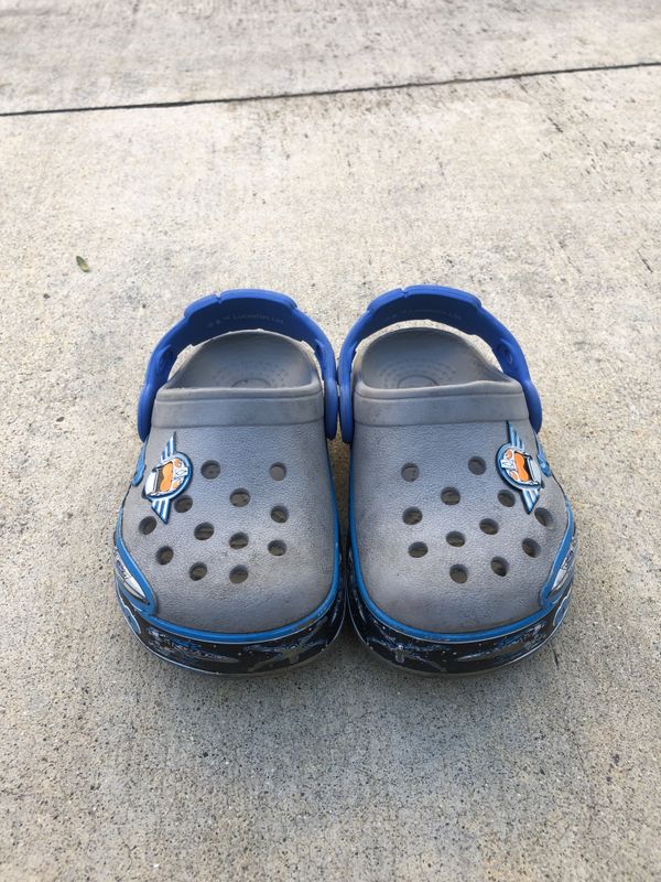 Crocs size c7 for Sale in Los Angeles, CA - OfferUp