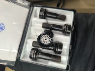 Wheel Lock Set