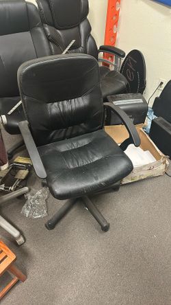 Black Office Chair $20