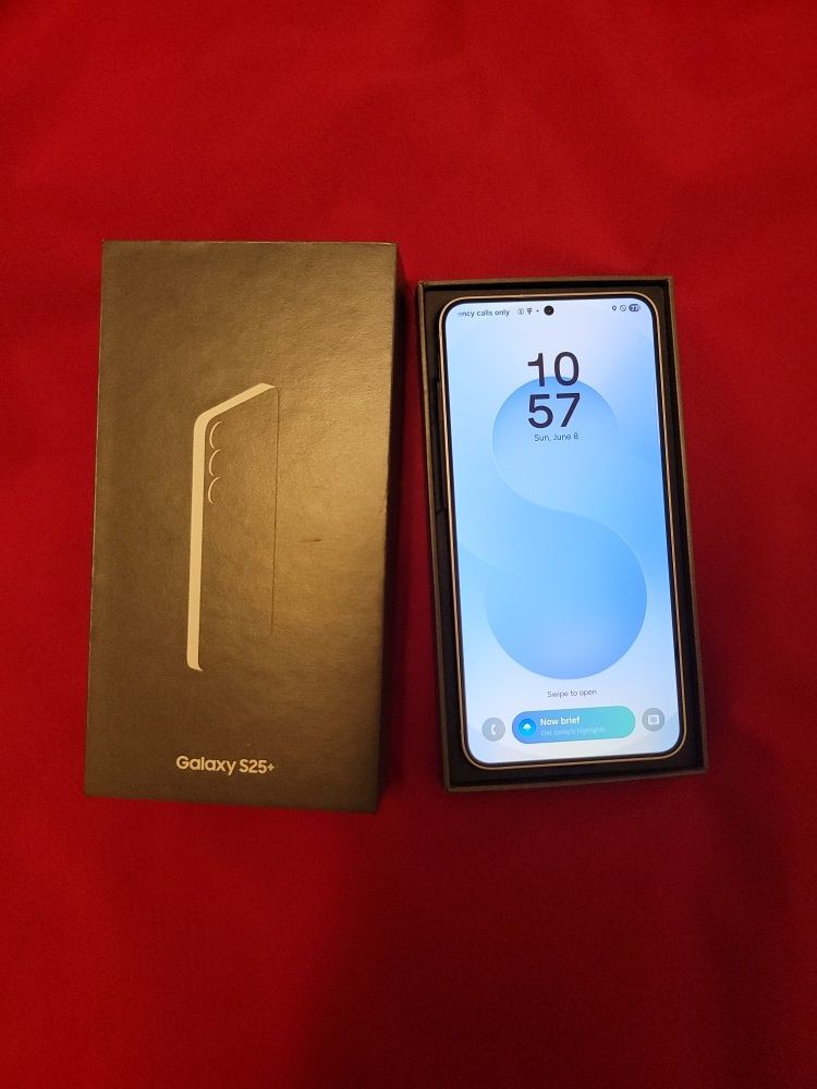 Unlocked Samsung Galaxy S25+ Plus 256Gb -New