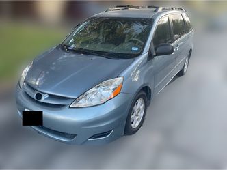 2010 Toyota Sienna
