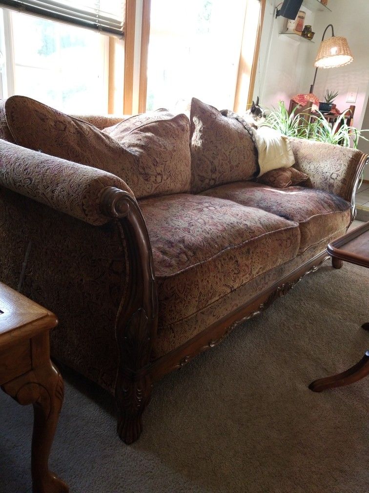 Help Moving 2 Couches