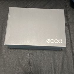 Brand New Ecco Boots