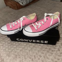 Converse pink size 8 women