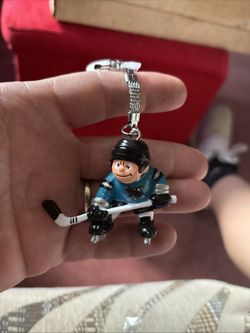 Vintage 1980s Lil Sports Brats San Jose Sharks NHL Hockey Keychain Blue