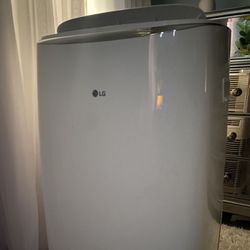 LG Dual Inverter Smart WiFi Portable AC