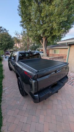 Paragon Bed Cover Limited HD+ for Toyota Tundra 5.5' Bed