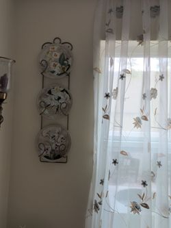 Decorative dishes