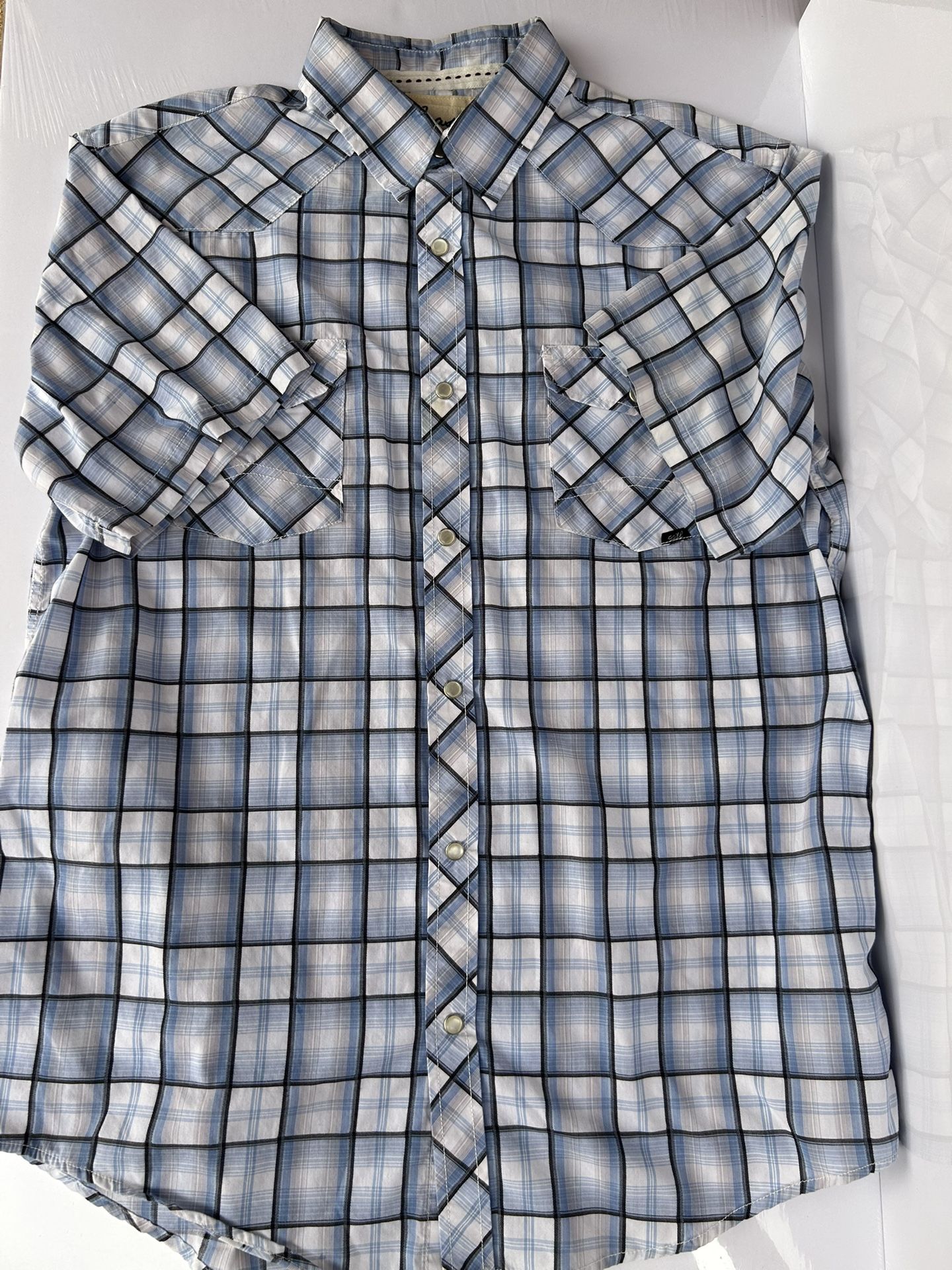 Coastal Men’s Short Sleeve Button Down Shirt