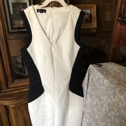 Bebe Size 6 Smart Dress