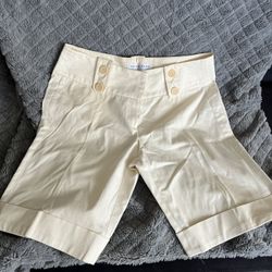 Women’s Size 10 Trina Turk Pleated Trouser Shorts Dress Shorts Cream 