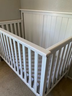 Crib with mattress