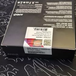 AMD Ryzen 7 9800X.