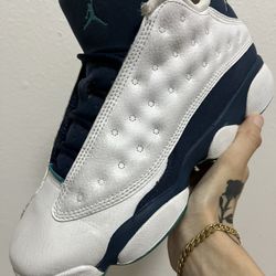 Air Jordan 13 Retro Low GS ‘Hornets’