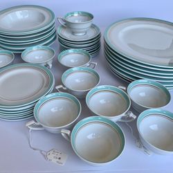 Dinnerware Set (Royal Bayreuth Bavarian) NEW