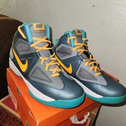 Nike Size 9