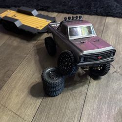 SCX24 C10