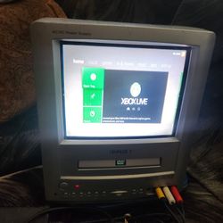 Vintage "10 Toshiba CRT Retro Gaming TV W DVD Combo "Works Great" Has all the AV/ Outlets