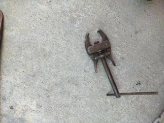 Vintage Two-Jaw Puller (Battery Terminal/Wiper Arm) - $12
