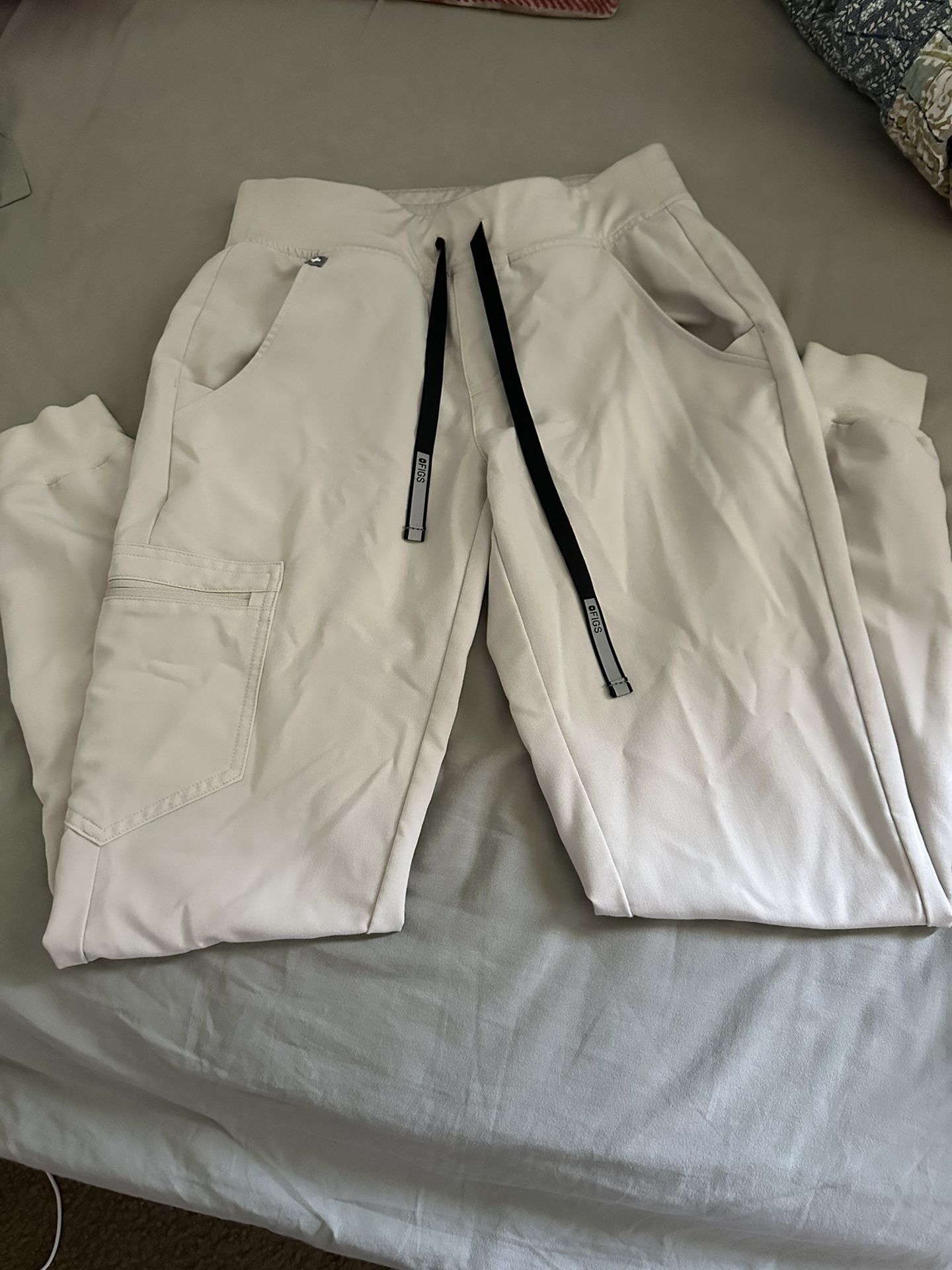 Figs Scrub Shirt And Pants Set Size Xs