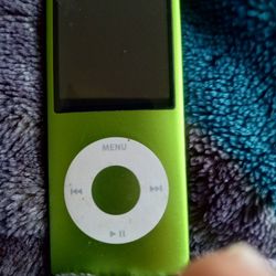 iPod 4th Gen. 8gb 100$ Obo