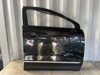 2017 - 2025 CADILLAC XT5 FRONT RIGHT PASSENGER SIDE DOOR SHELL OEM