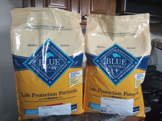 Blue Buffalo Small Breed Adult Dog Food (x2)
