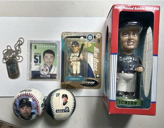 Ultimate Ichiro Bundle - Bobblehead- Coin Card & More