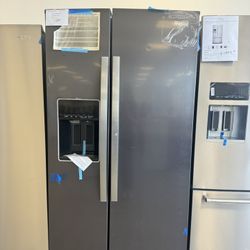 Whirlpool Counter Depth Side By Side Refrigerator In Black 