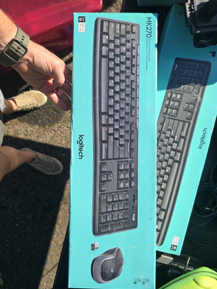 New Wireless Logitech Keyboard And Mouse