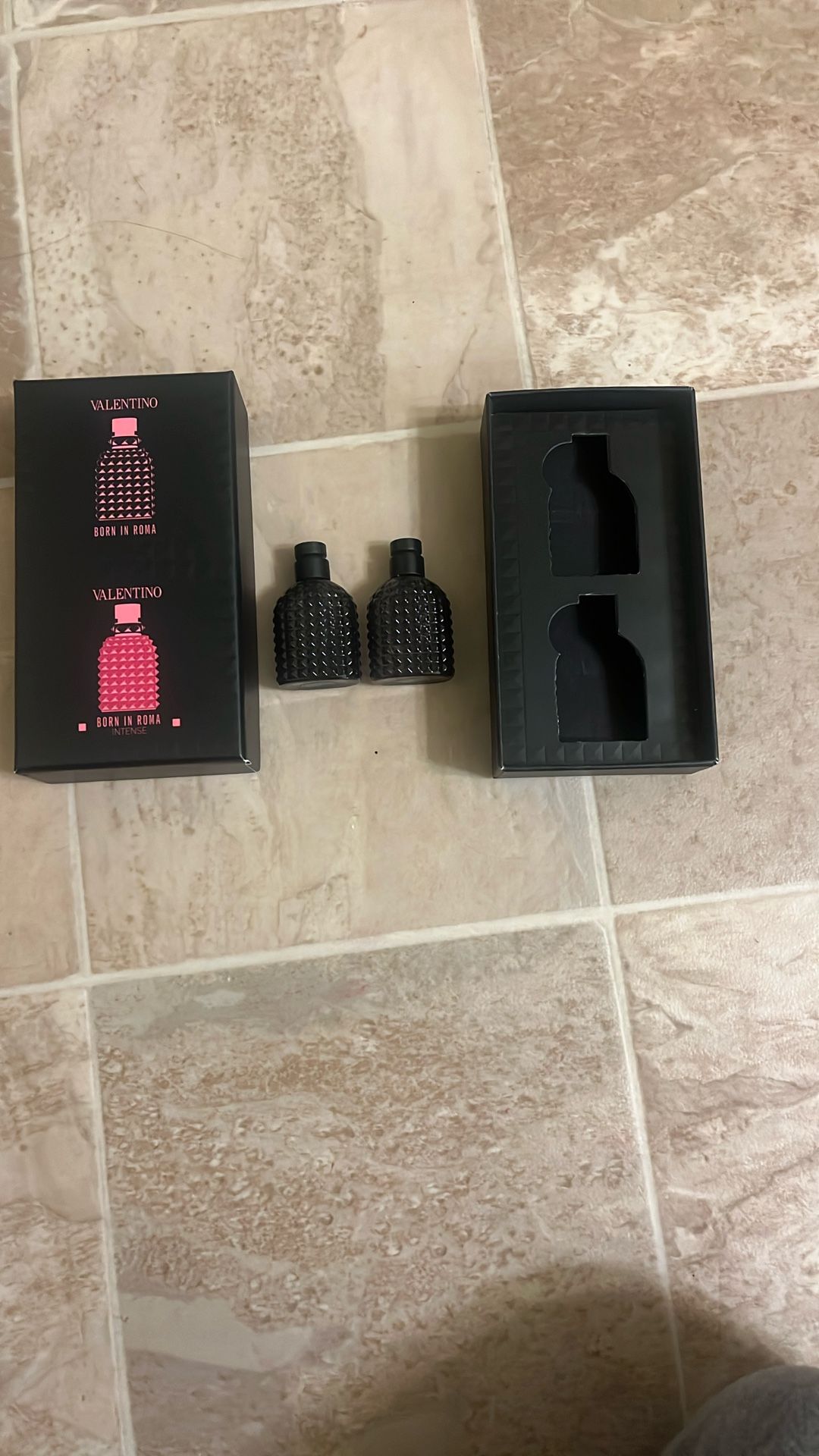 Valentino Cologne Set - 2 Bottles