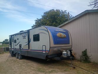 2018 Mount Mckinley Bumper Pull camper